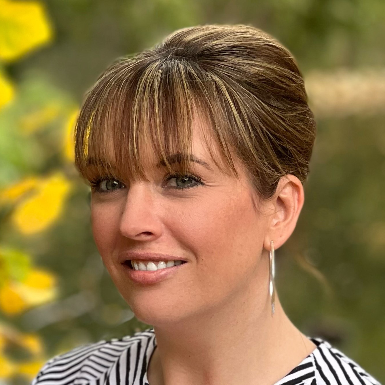 Bernadette Mitchell-Armstrong女士